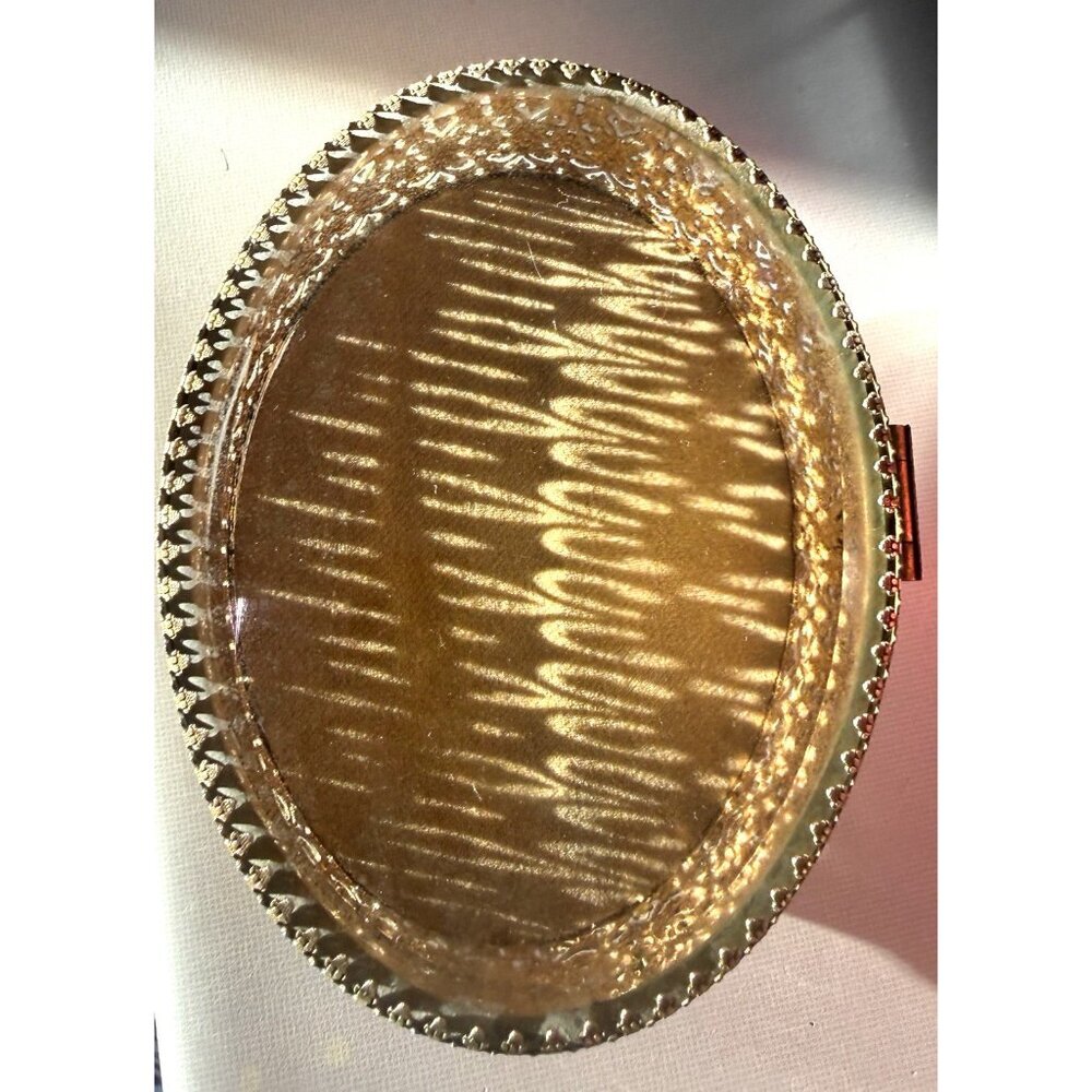 Vtg Gold Gilt Filigree Glass Dresser Box Vanity Jewelry Casket - Picture 3 of 10